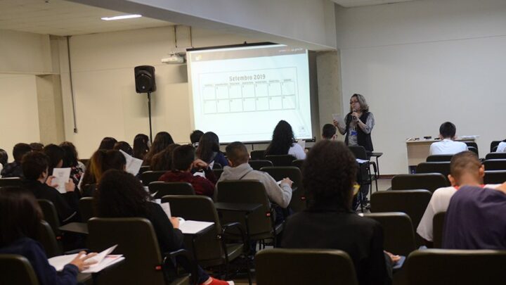 Estudantes de São José dos Campos promovem simulação reconhecida pela ONU
