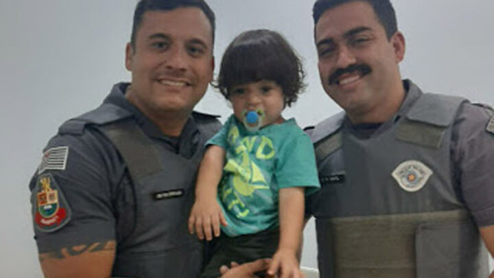 Policiais militares salvam criança engasgada em Limeira
