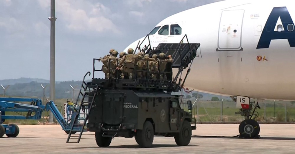 Polícia Federal fez simulação de sequestro de avião no Aeroporto de Viracopos