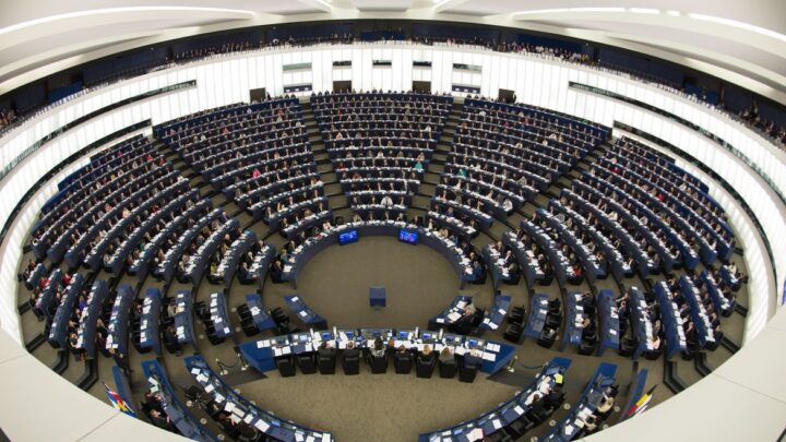 Presidente do Parlamento Europeu morre aos 65 anos