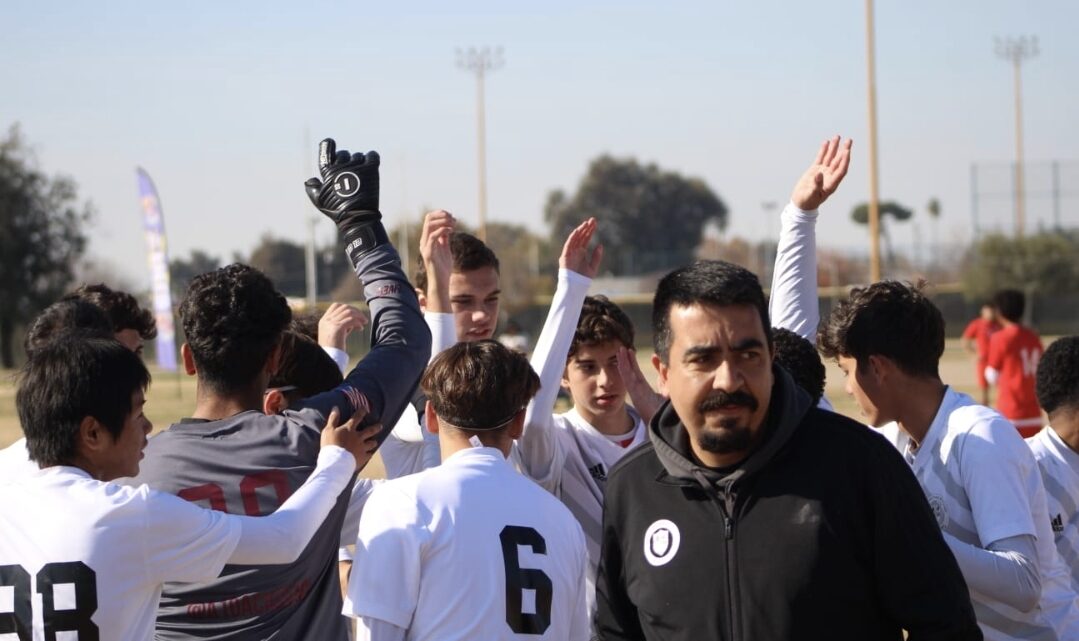 Pequena cidade da Califórnia tem aumento no numero de praticantes de futebol