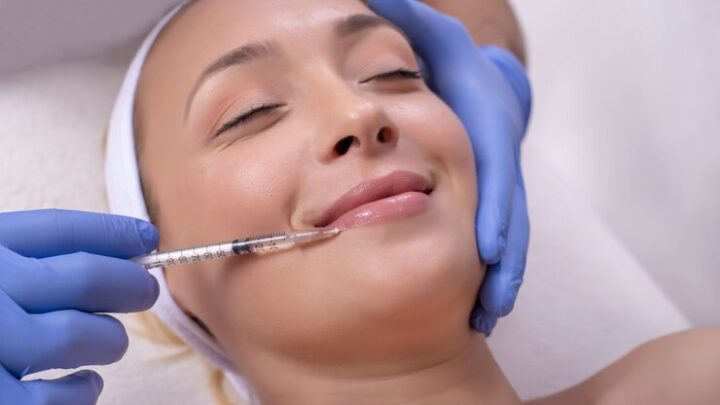 Preenchimento labial pode harmonizar o rosto de forma natural