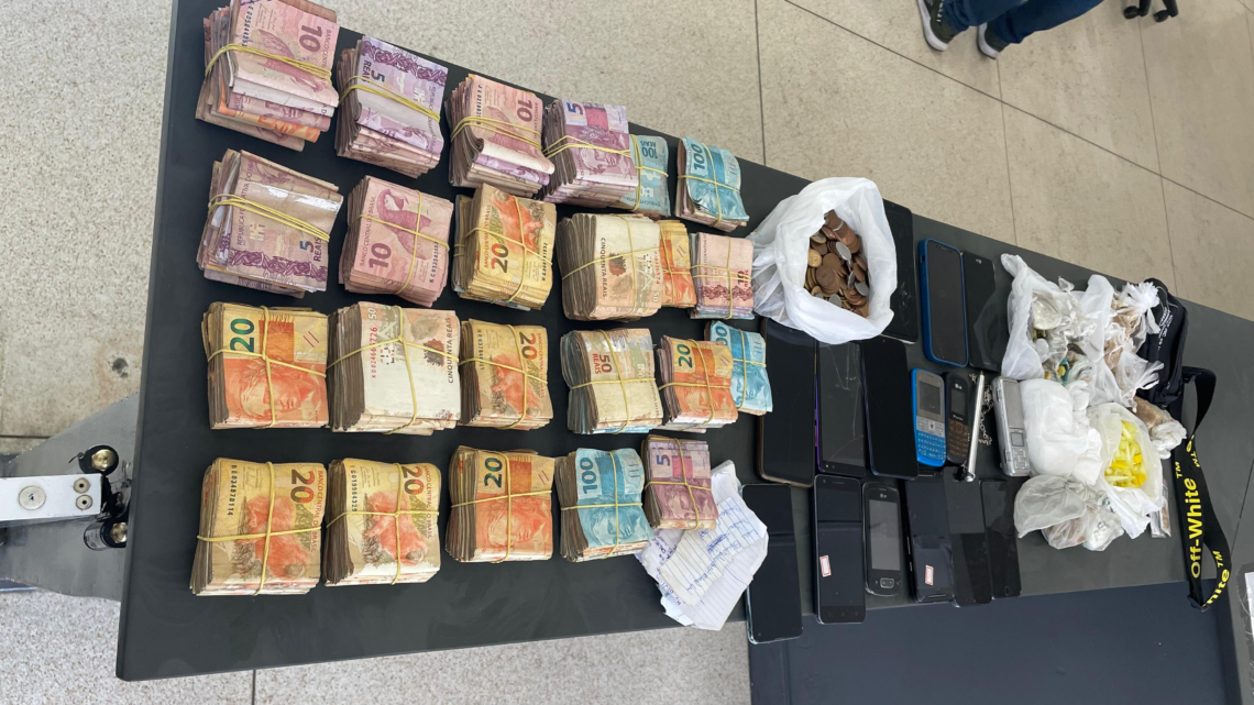 Operação Verão: PM prende suspeito de tráfico com quase R$ 60 mil em Santos