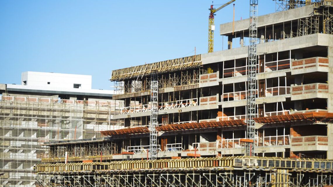 Confiança da Construção Civil subiu em fevereiro