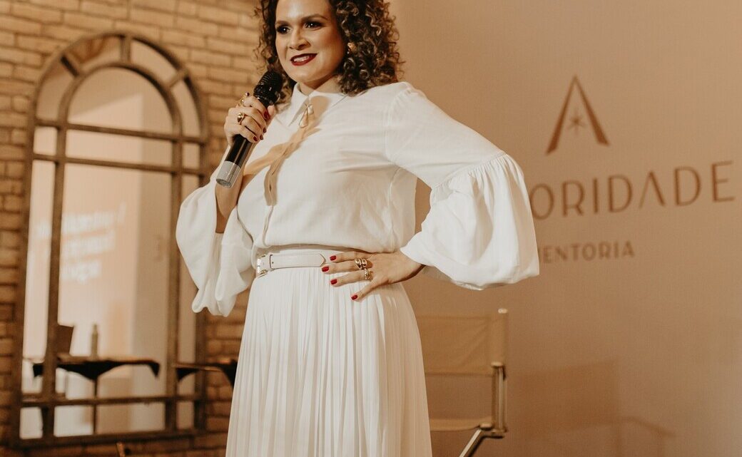 Ítala dos Anjos lidera evento sobre finanças para mulheres