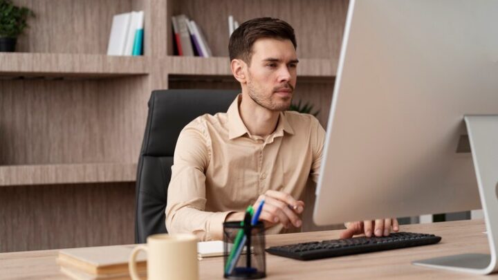 Modelo híbrido de trabalho prevalece entre CSCs