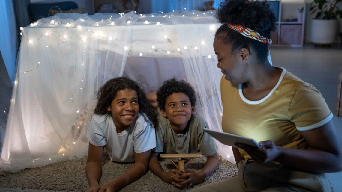 Histórias infantis podem auxiliar no sono das crianças