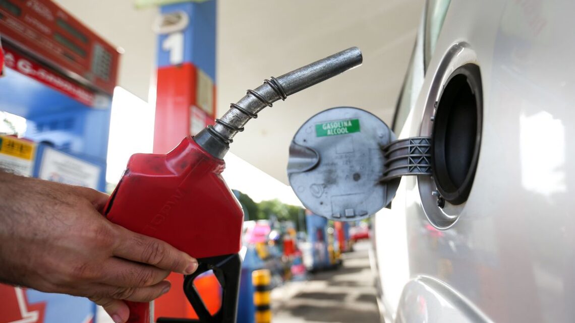 Em uma semana, preços dos combustíveis se mantiveram estáveis