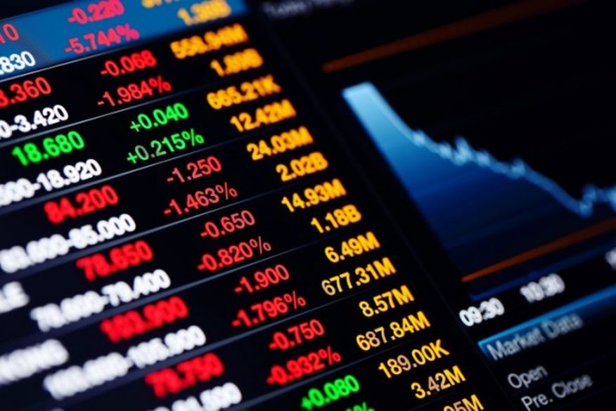 Ibovespa cai a 119,1 mil pontos
