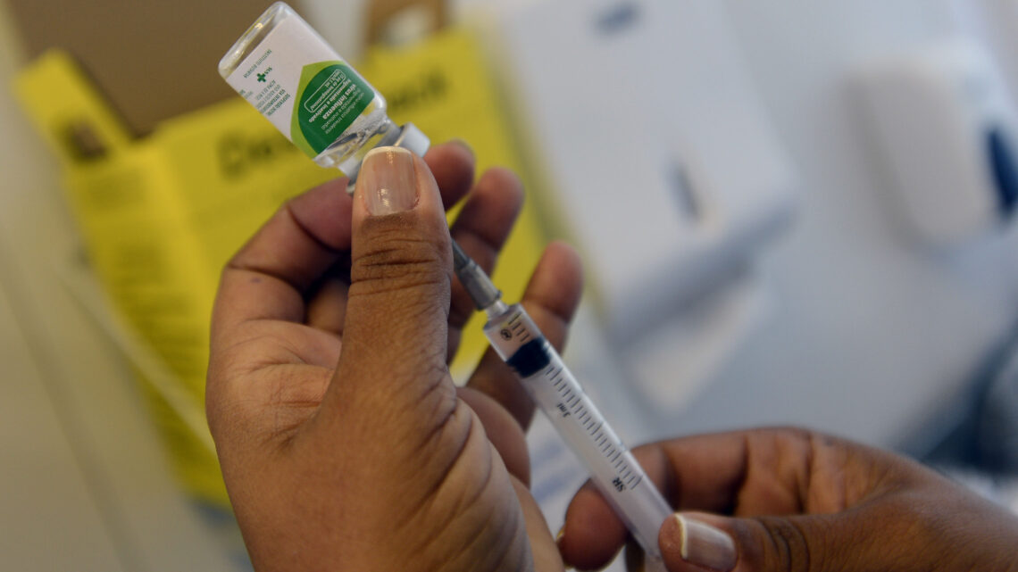 Internações por SRAG apresentam queda ou desaceleração; aponta Fiocruz
