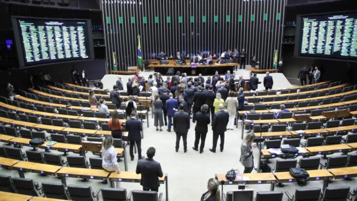 Orçamento de 2024: Aprovados projetos de R$ 4,7 bi em créditos