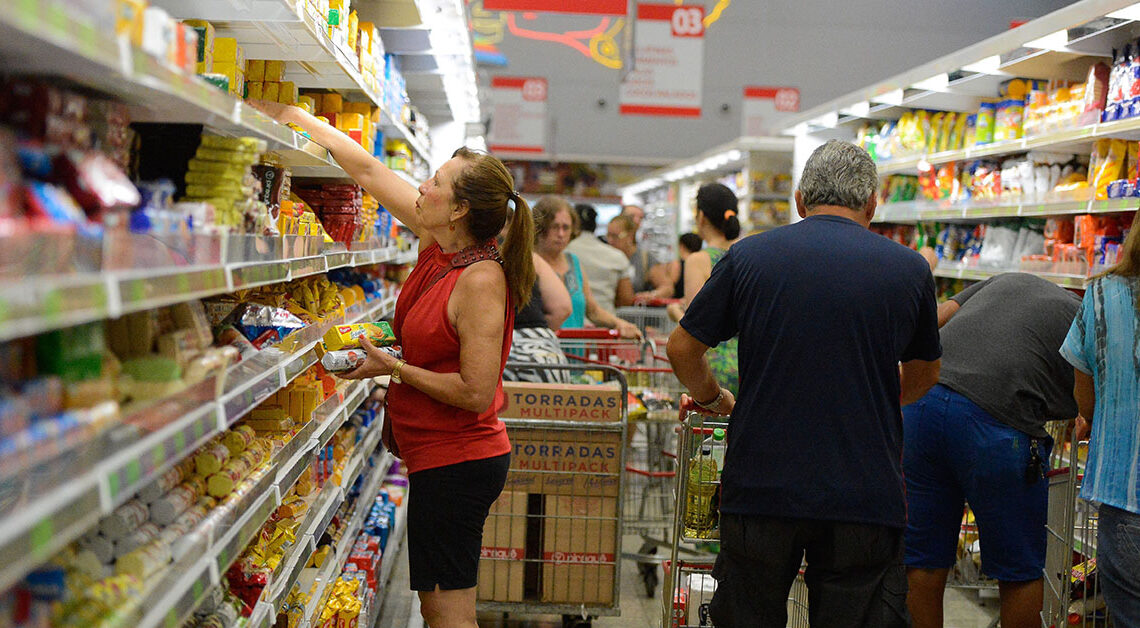 IPCA-15 registra inflação de 0,30% em julho