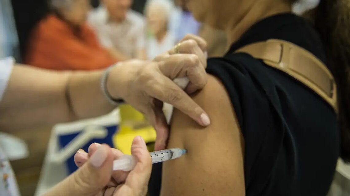 Vacinação contra a gripe: unidades de saúde do SUS continuam mobilizadas em todo País