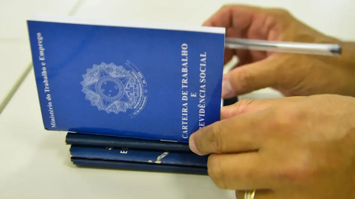 Recorde: quase 60 mil jovens aprendizes contratados no primeiro semestre de 2024