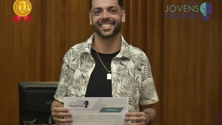 Cientista é premiado por alfabetizar com a fauna brasileira