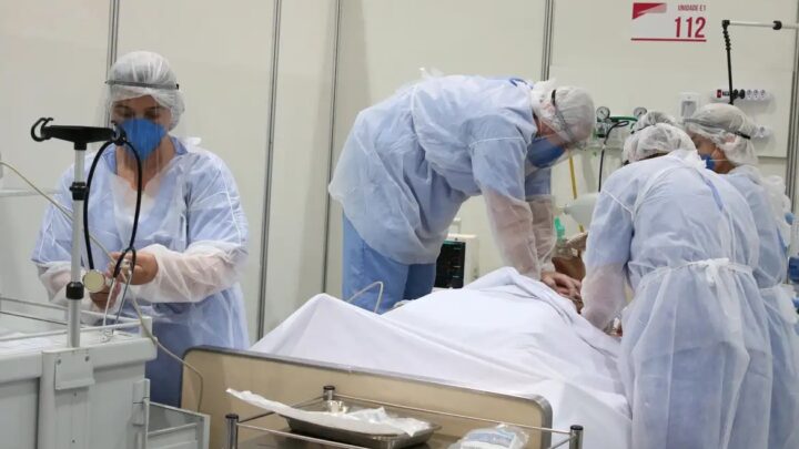 Covid-19 é responsável por metade das mortes por doenças respiratórias