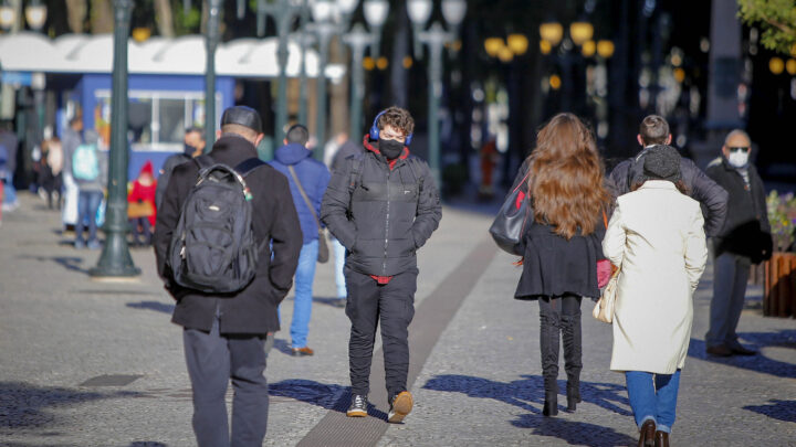 Onda de frio atinge estados brasileiros