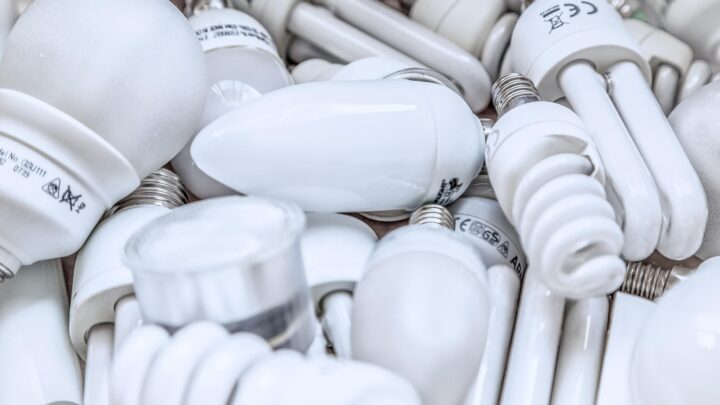 Ourolux é a marca de lâmpada mais vendida no Brasil, segundo pesquisas