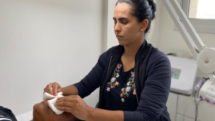 Harmonização facial sem exageros realça a beleza natural