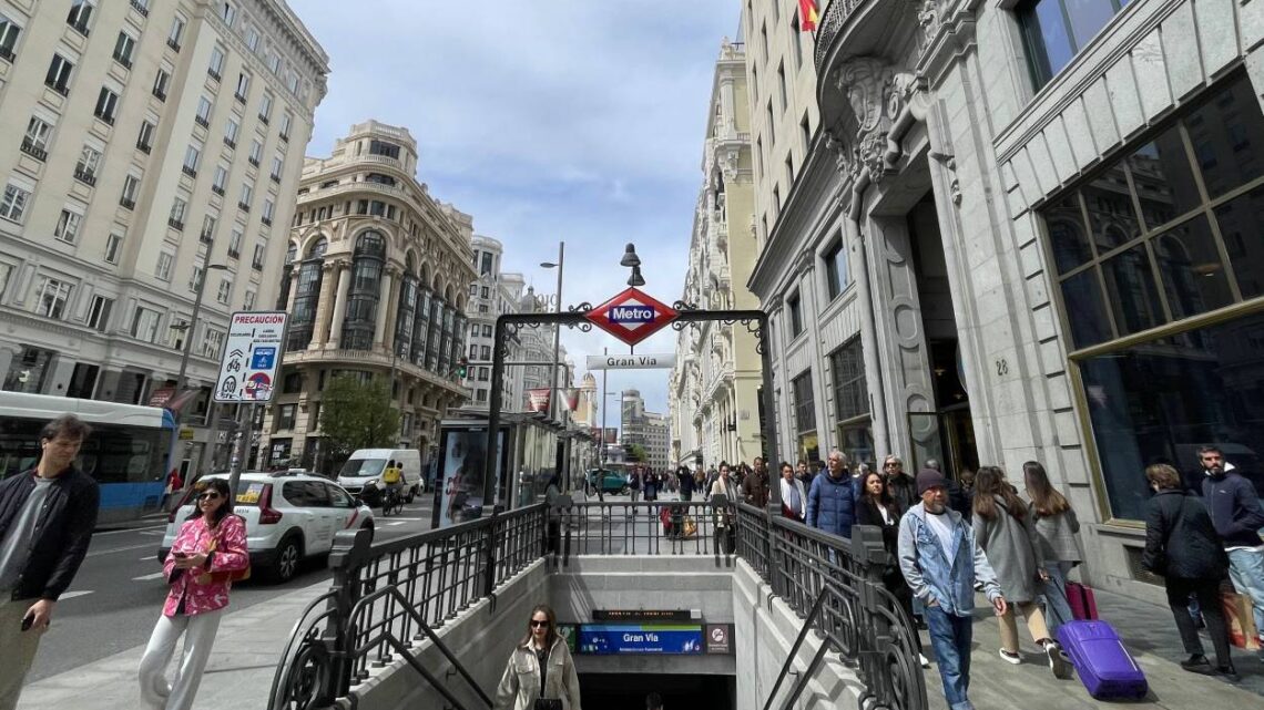 Brasileiro pode tirar visto de nômade digital na Espanha