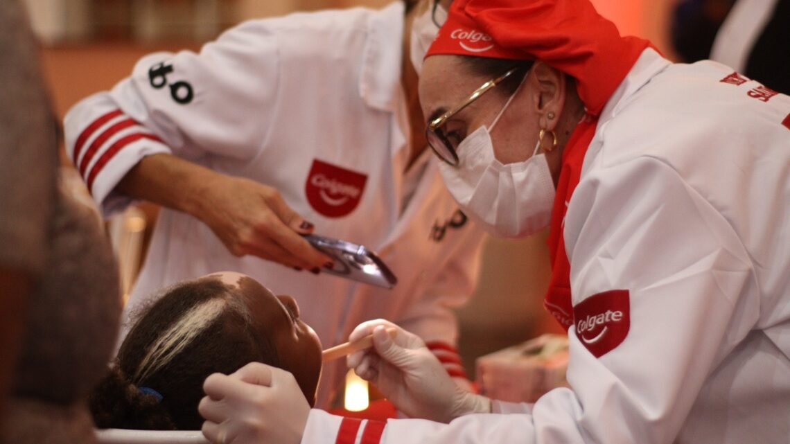 ONG seleciona jovens para tratamento dental gratuito em maio