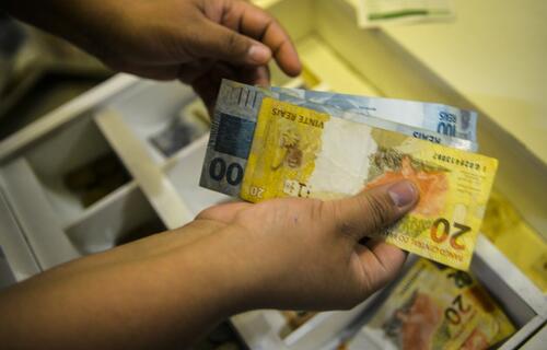 ‘Dinheiro esquecido’ em bancos soma R$ 9,024 bi; não há prazo para saque, diz Fazenda