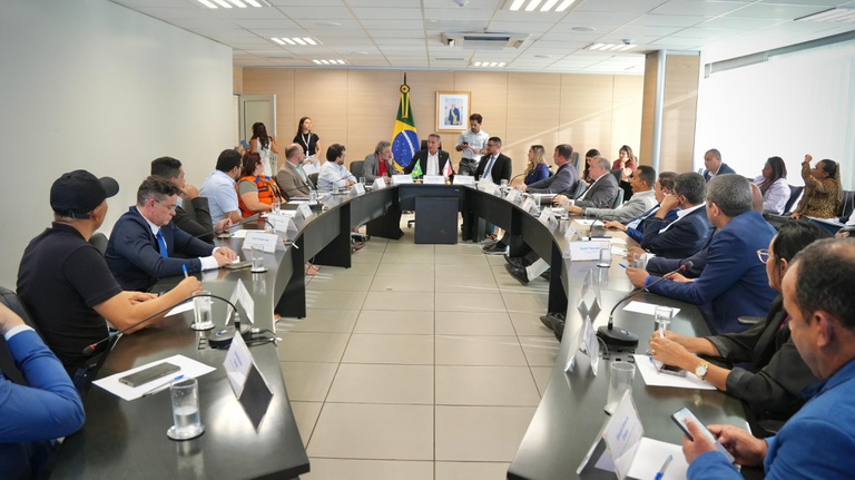 Ministro recebe comitiva do Pará e reforça compromisso com municípios da região dos Lagos de Tucuruí