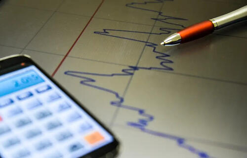 PIB menor em 2025: economia brasileira perde fôlego, aponta CNI