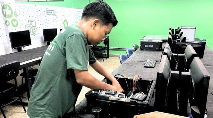 ‘Sonho em abrir minha própria loja’, diz indígena formado pelo Computadores para Inclusão