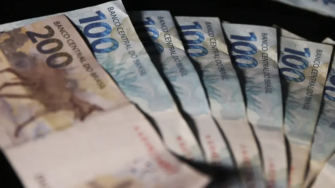 União paga R$ 1,33 bi em dívidas de estados e municípios