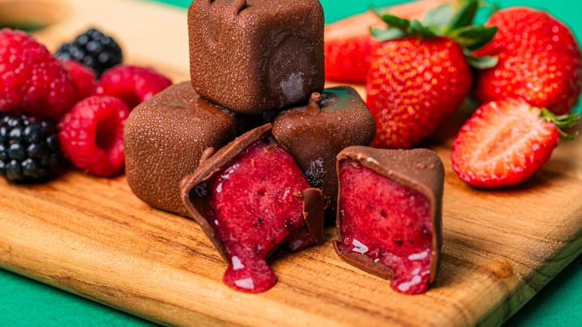 Mini sorvetes gourmet em forma de bombom e barrinha chegam ao mercado carioca