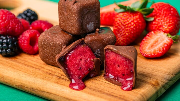 Mini sorvetes gourmet em forma de bombom e barrinha chegam ao mercado carioca