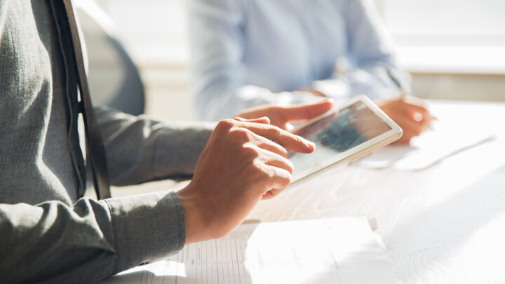 E-book analisa os desafios do marketing político