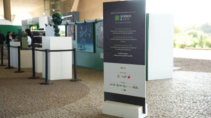 Science & Arts: espaço imersivo uniu arte e ciência