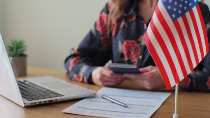 Instabilidade no Brasil acelera êxodo qualificado aos EUA