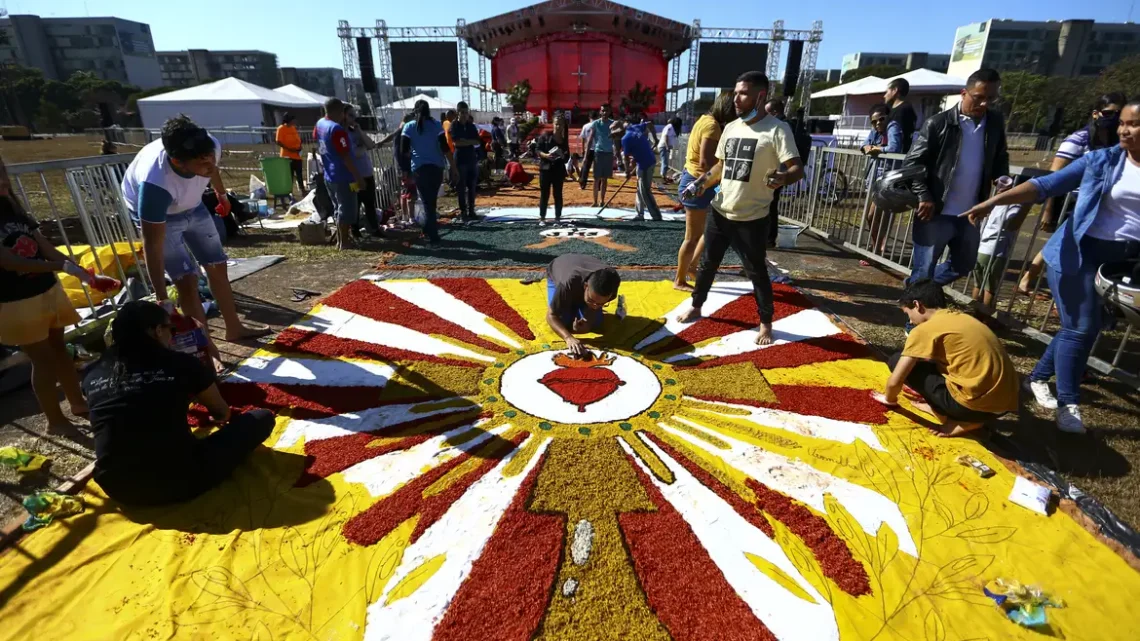Corpus Christi: feriado ou ponto facultativo? Veja as capitais que decretaram feriado