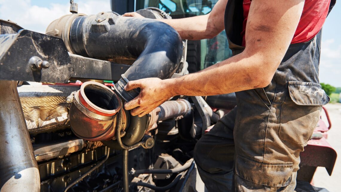 Mangueiras para óleos e derivados buscam garantir segurança em indústrias