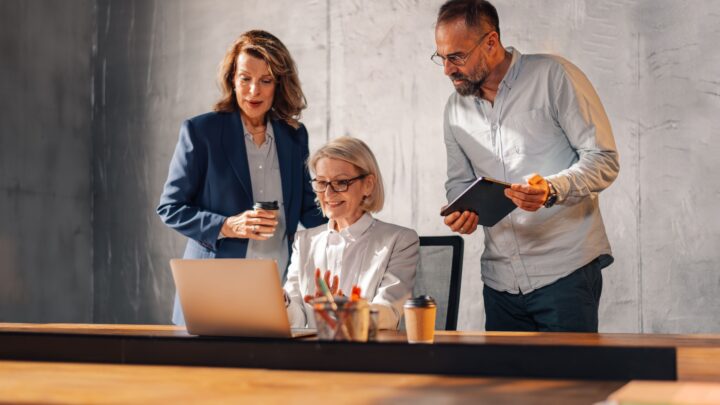 Empresas descobrem estratégia na retenção de Baby Boomers