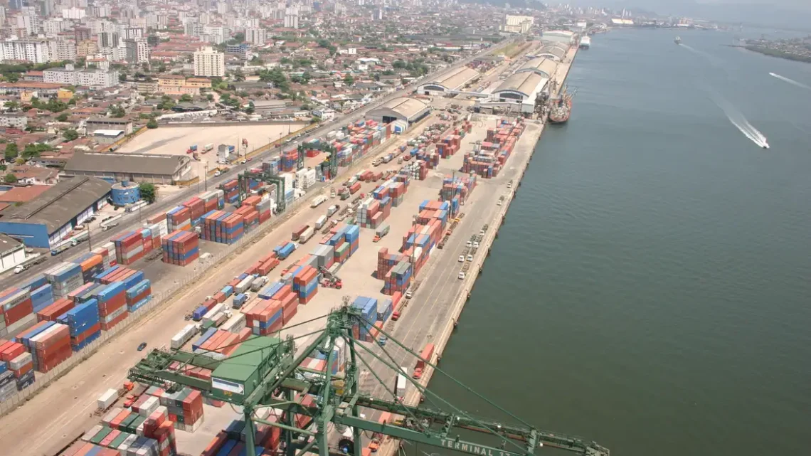 Tarifaço: Brasil pode perder R$ 19 bilhões com tarifa dos EUA; estados do Sudeste e Sul lideram prejuízos