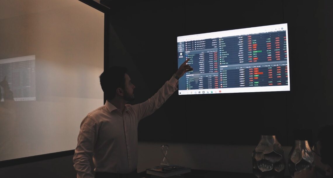 Grupo Fractal adota modelo 360° com foco no cliente no setor financeiro