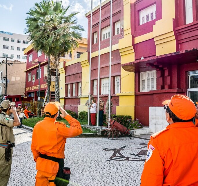 Fortaleza sedia nesta semana congresso de bombeiros de toda a América