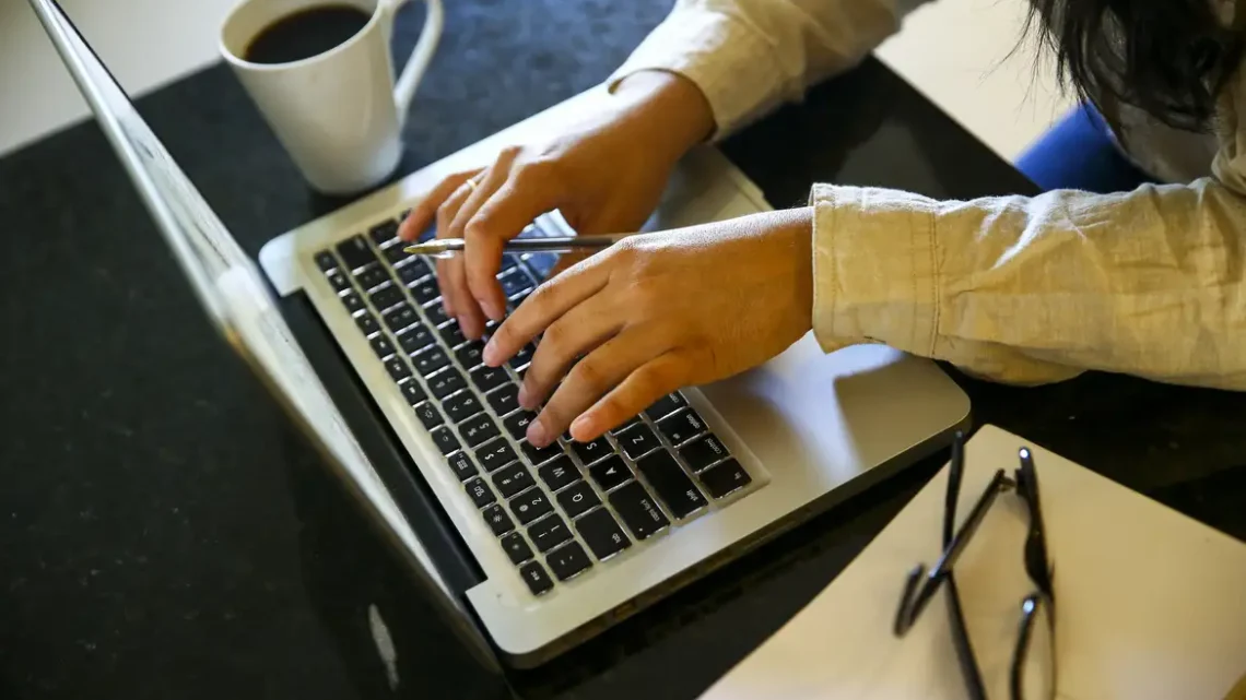 Home office gera emprego e renda em municípios do interior