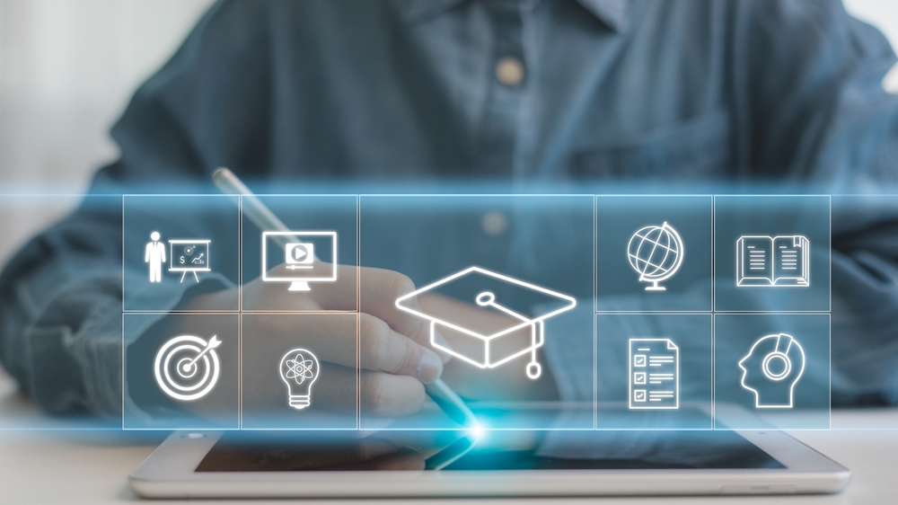 Cursos tecnólogos oferecem formação superior com foco em empregabilidade