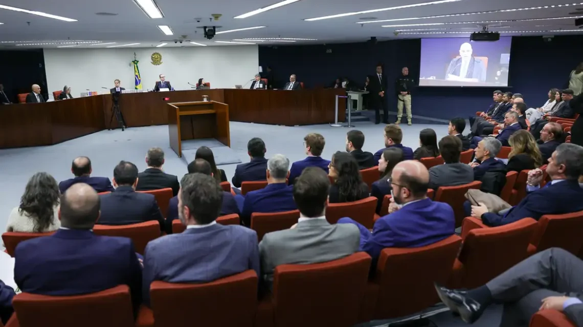 Como foi o primeiro dia de Julgamento de Jair Bolsonaro e demais réus no STF por tentativa de golpe