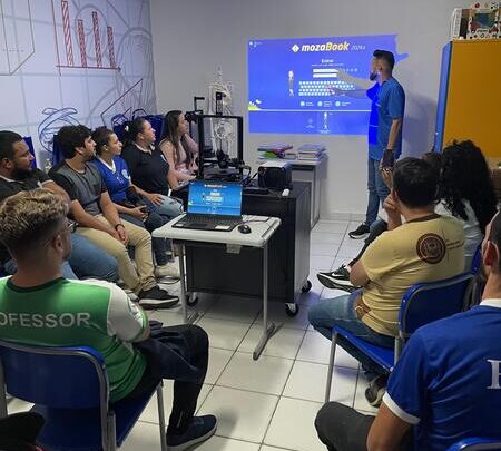 Cajazeiras, no sertão da PB, adota tecnologia 3D nas escolas