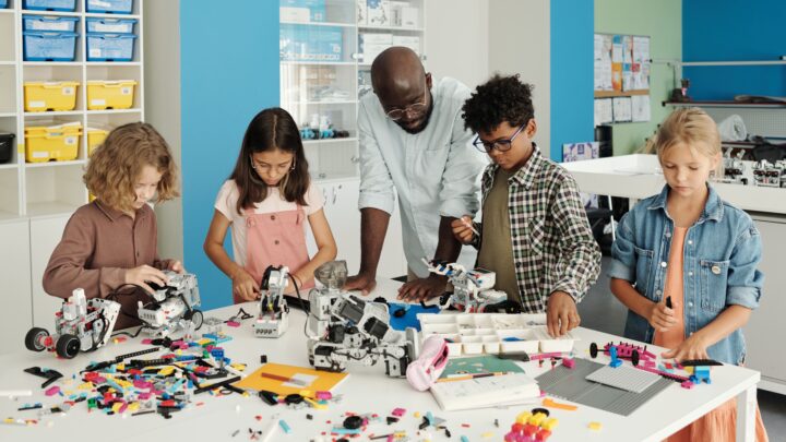 Robótica educacional ganha espaço em escolas brasileiras