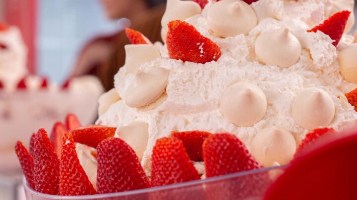 Gastronomia é uma das atrações da Festa de Flores e Morangos