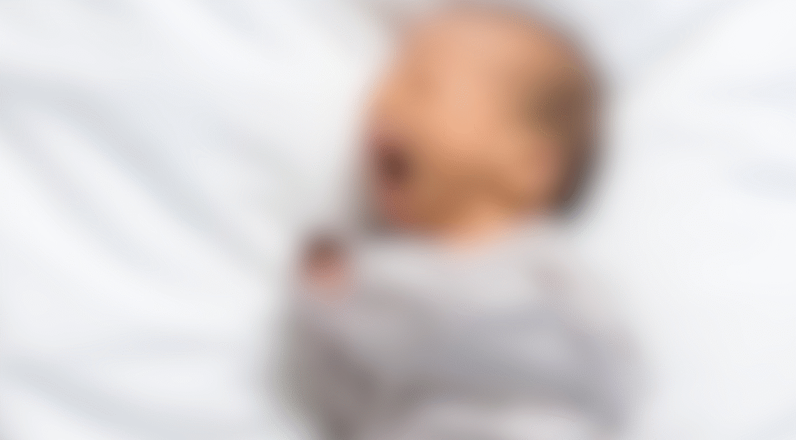 Mulher é presa em Minas Gerais por maus-tratos a bebê e furto de celular