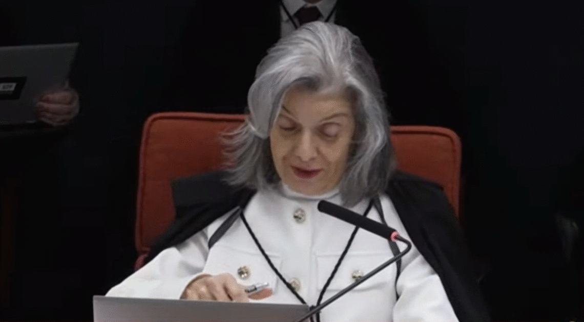 Com voto de Cármen Lúcia, Bolsonaro está condenado por Tentativa de Golpe de Estado