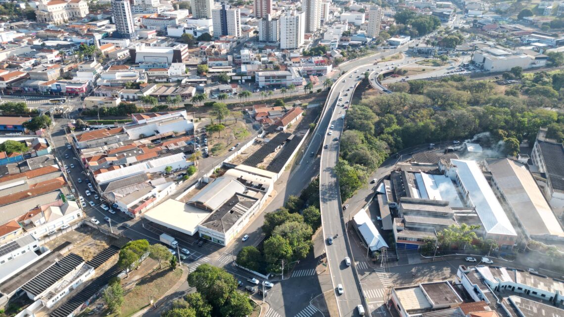 Alça do Viaduto Centenário será interditada na manhã desta sexta-feira